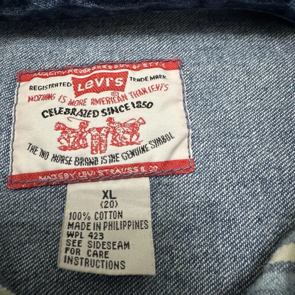 Vintage‎ Levis Shirt Mens XL Denim Striped Long Sleeve Button Up Western 90s
